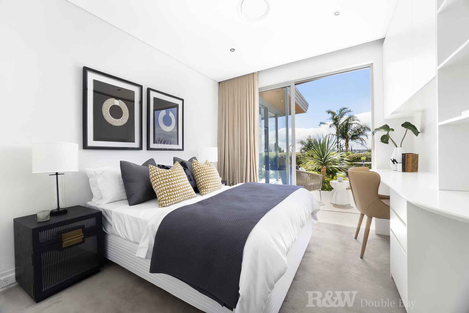 37 Drumalbyn Road Bellevue Hill