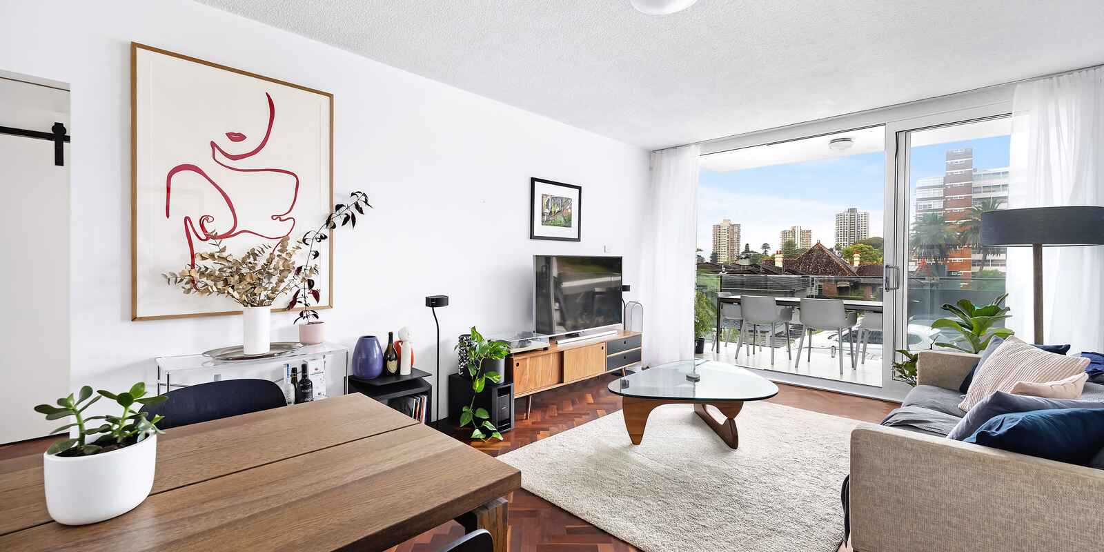 10/2 Annandale Street Darling Point