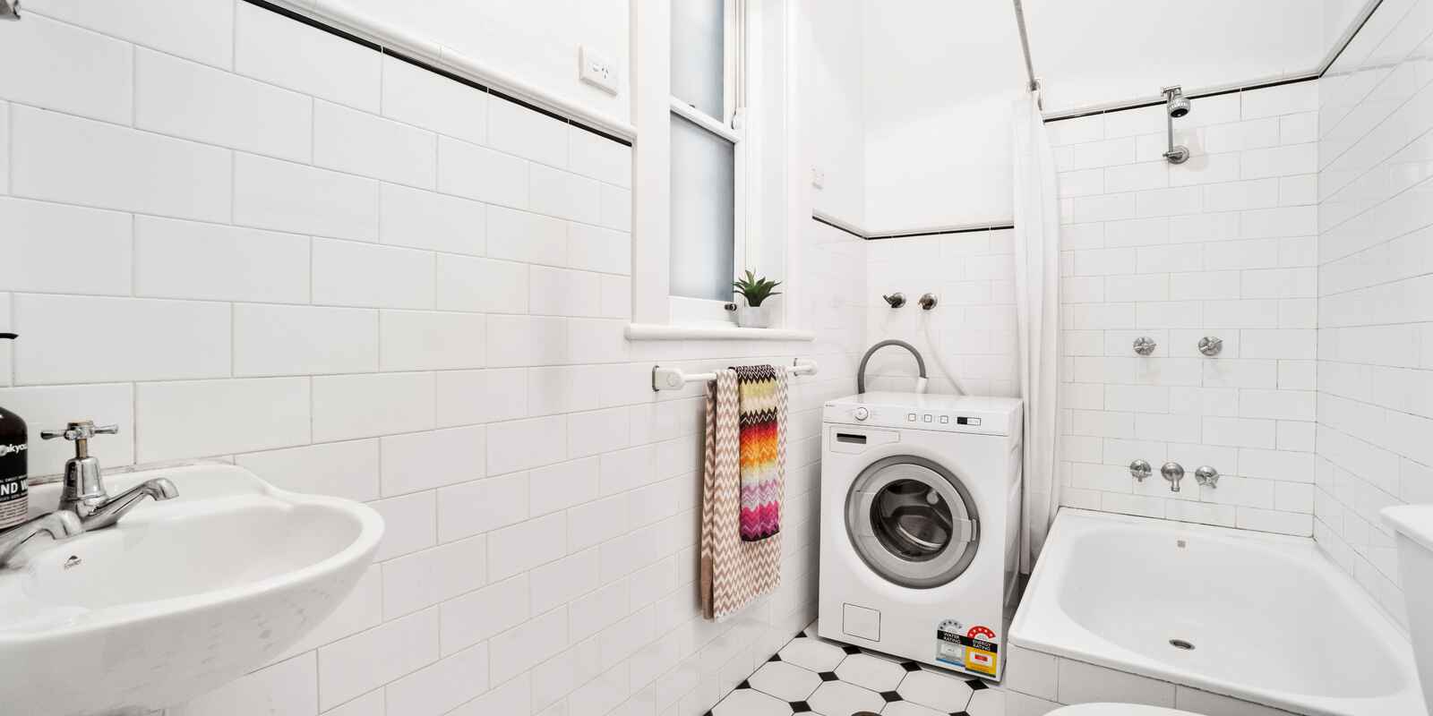 1/49 Elizabeth Bay Road Elizabeth Bay