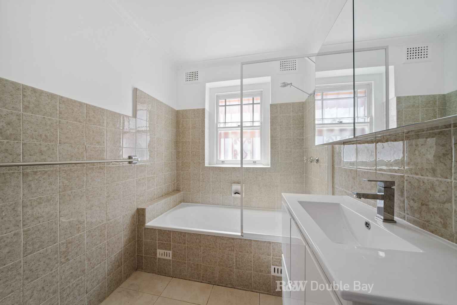 3/659  New South Head Road Rose Bay