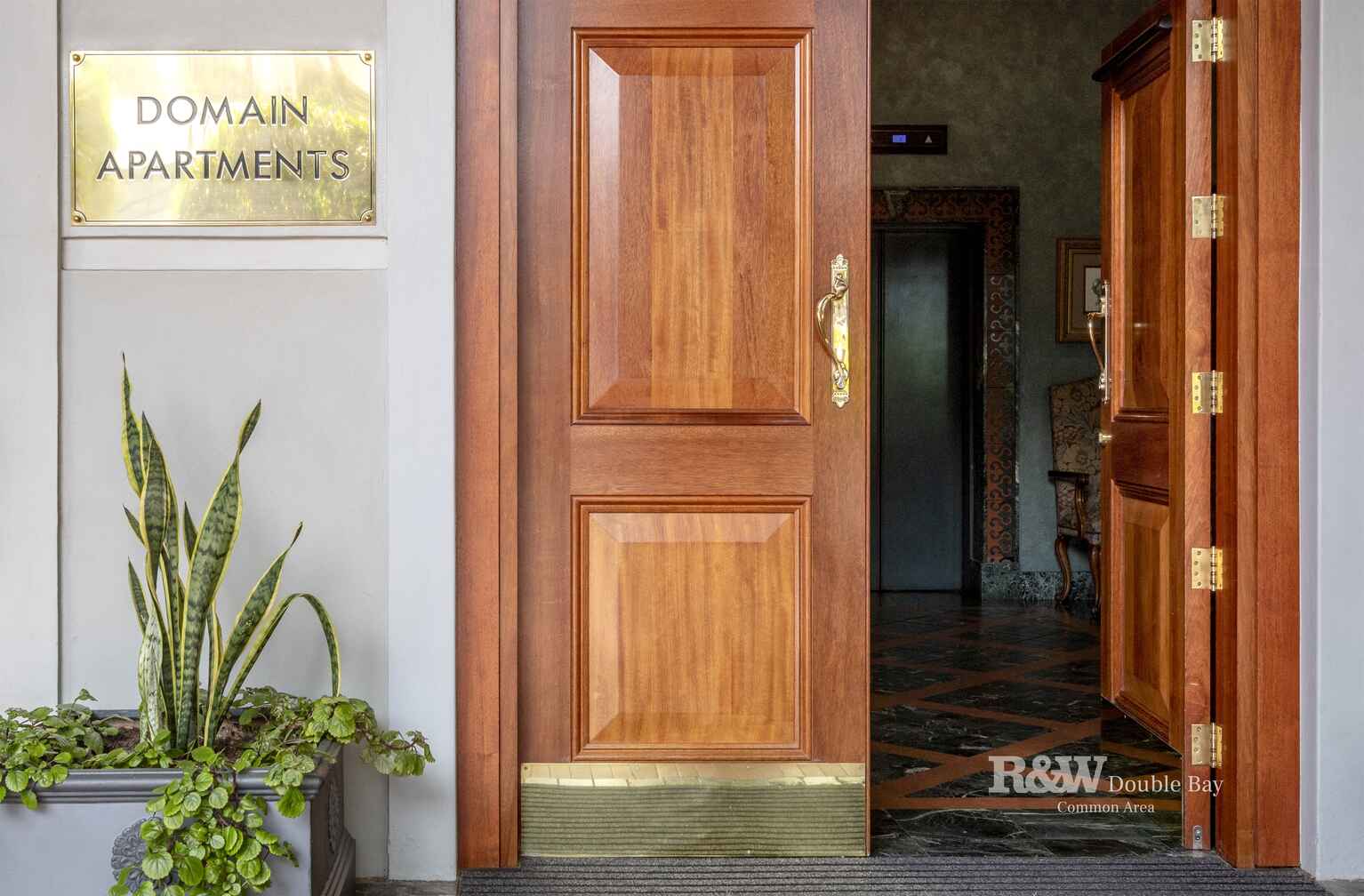 201/22-40 Sir John Young Crescent Woolloomooloo