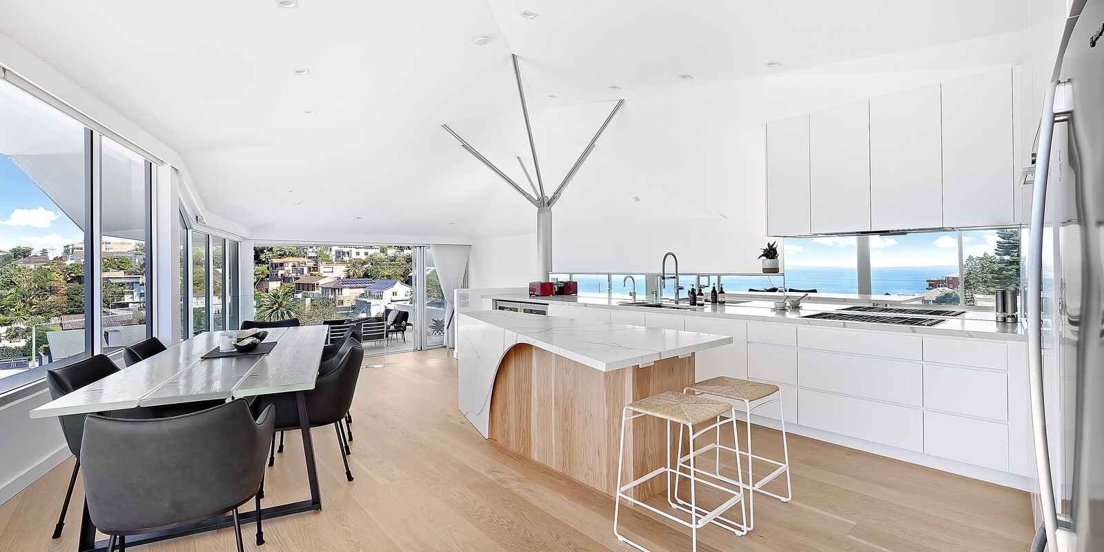 Wonderland Avenue Tamarama Wonderland Avenue Tamarama