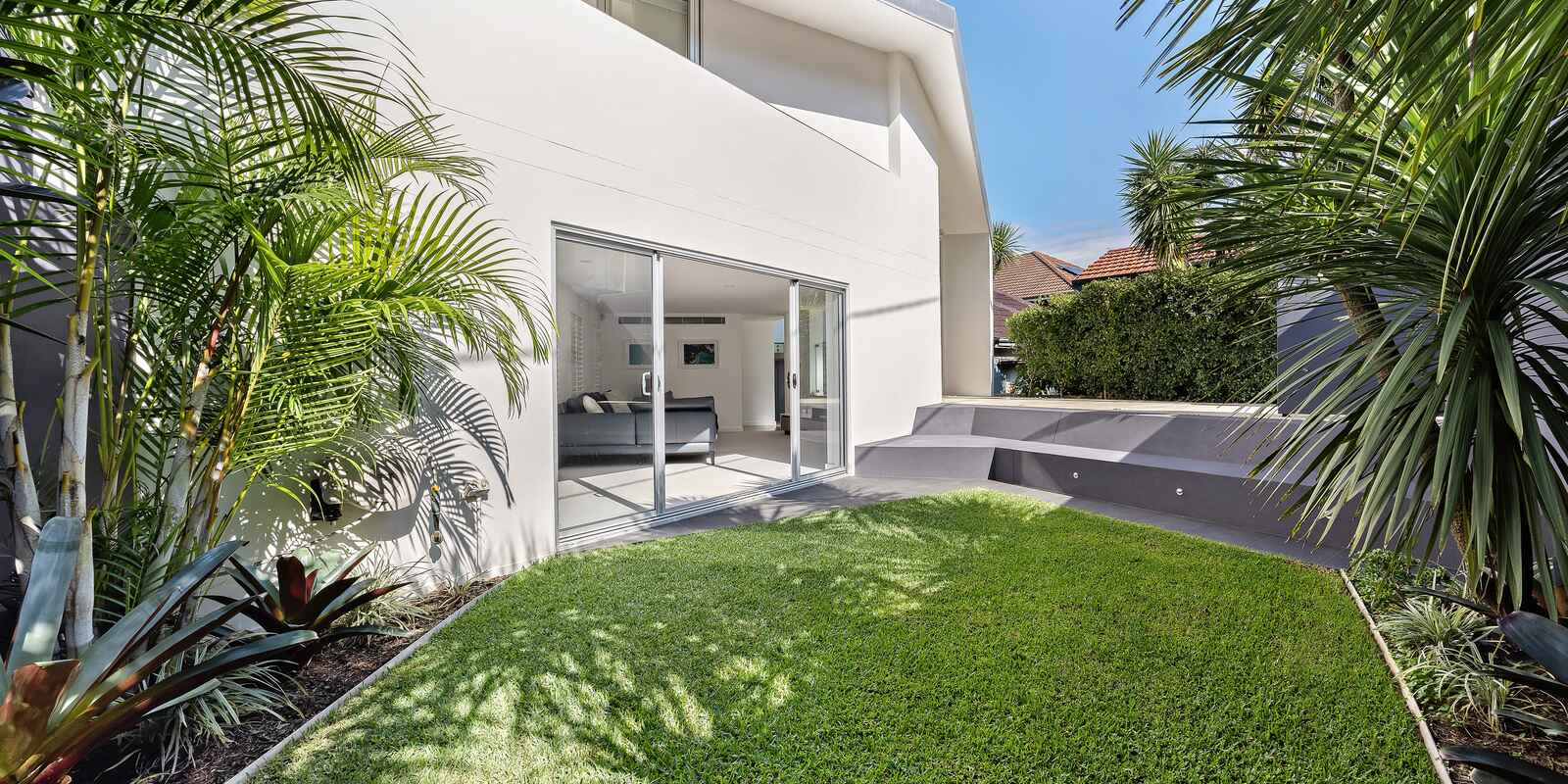 Wonderland Avenue Tamarama Wonderland Avenue Tamarama