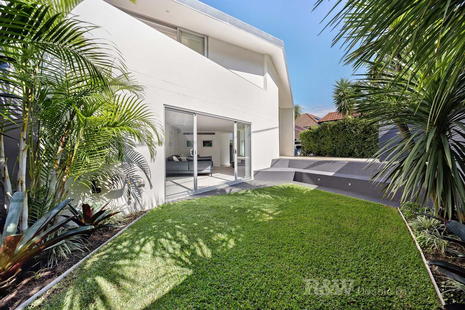 Wonderland Avenue Tamarama Wonderland Avenue Tamarama