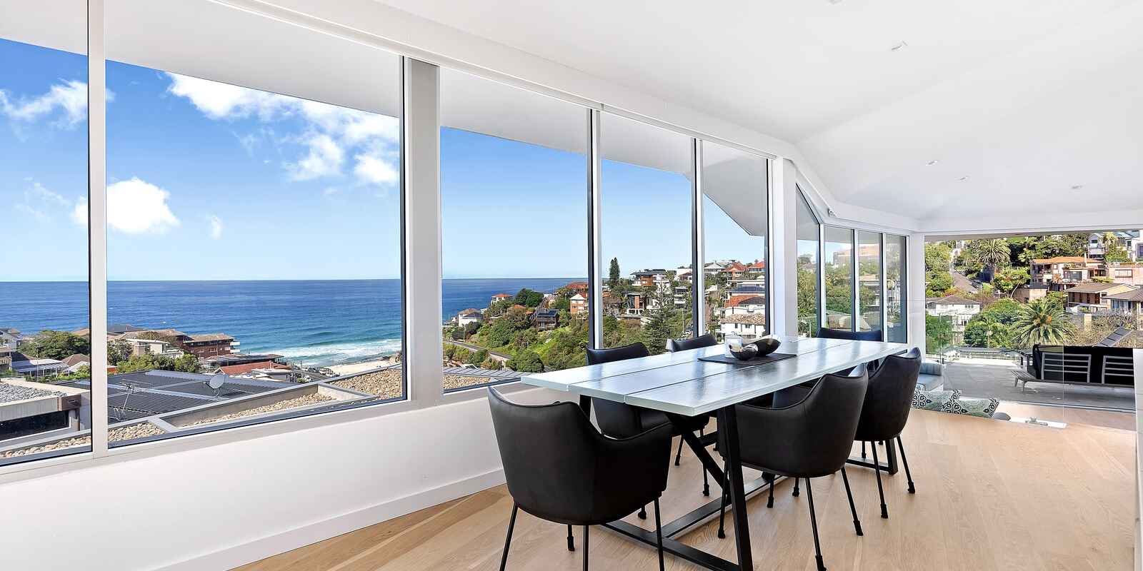 Wonderland Avenue Tamarama Wonderland Avenue Tamarama