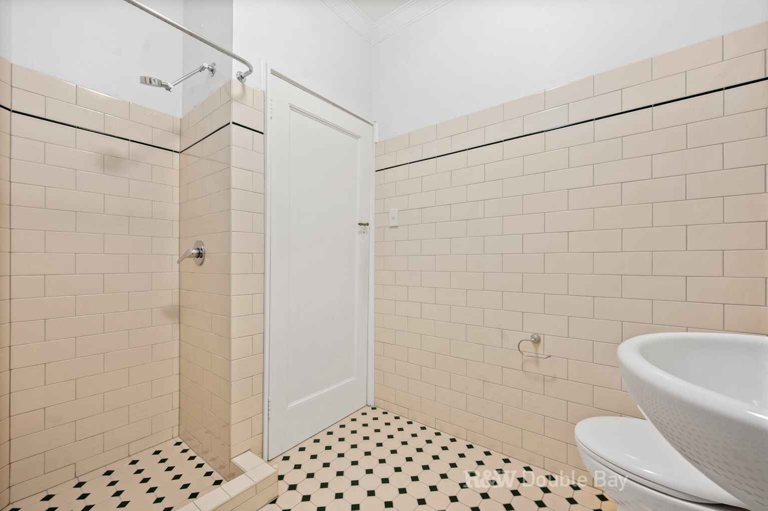 2/48 New South Head Road Edgecliff 2/48 New South Head Road Edgecliff