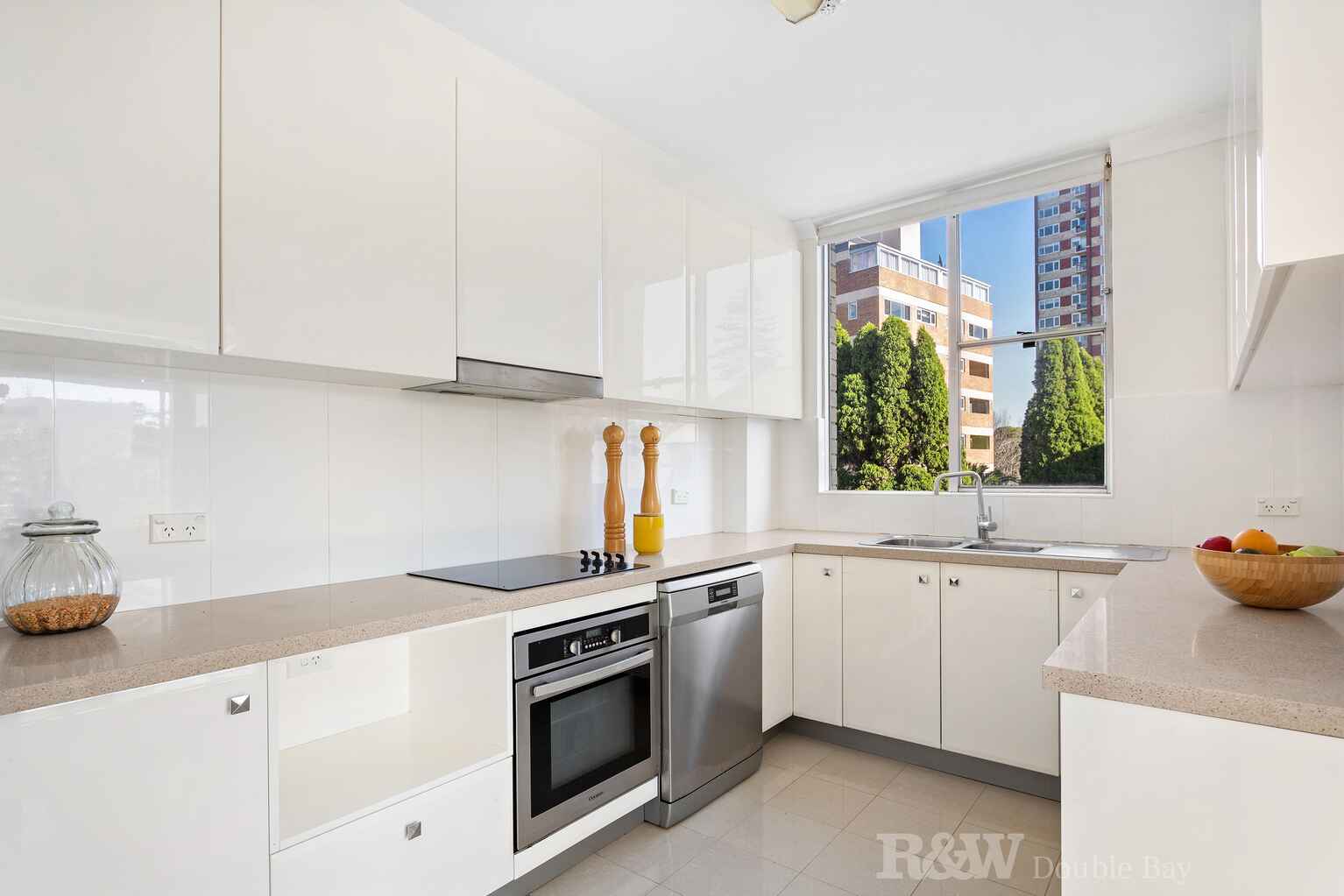 9/6 Trelawney Street Woollahra