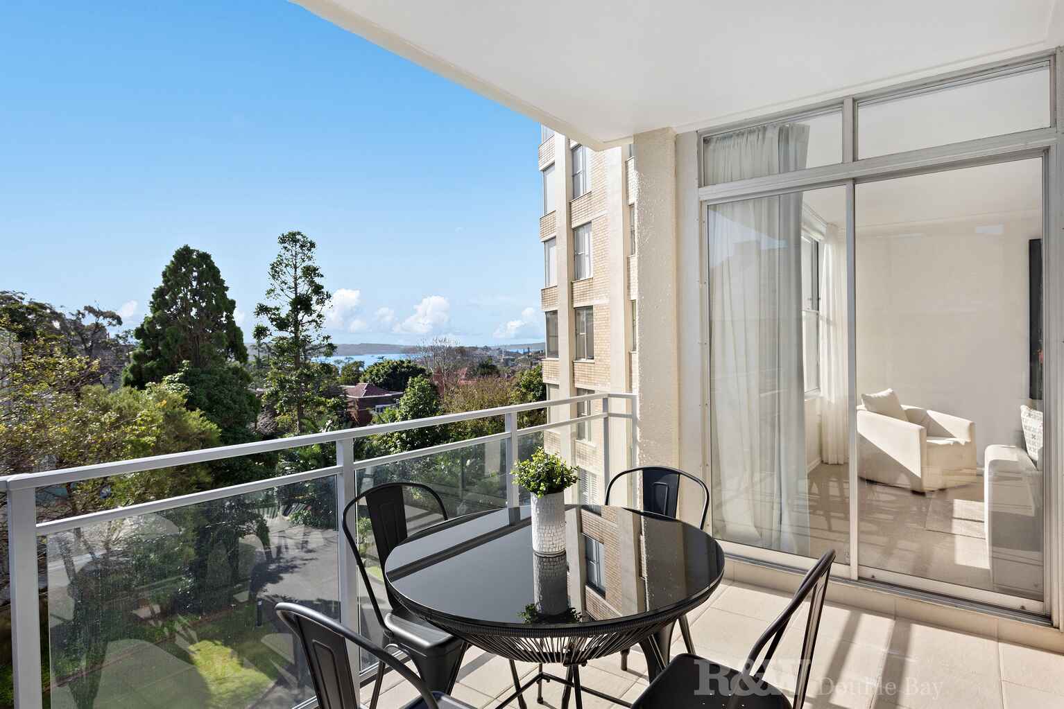 9/6 Trelawney Street Woollahra