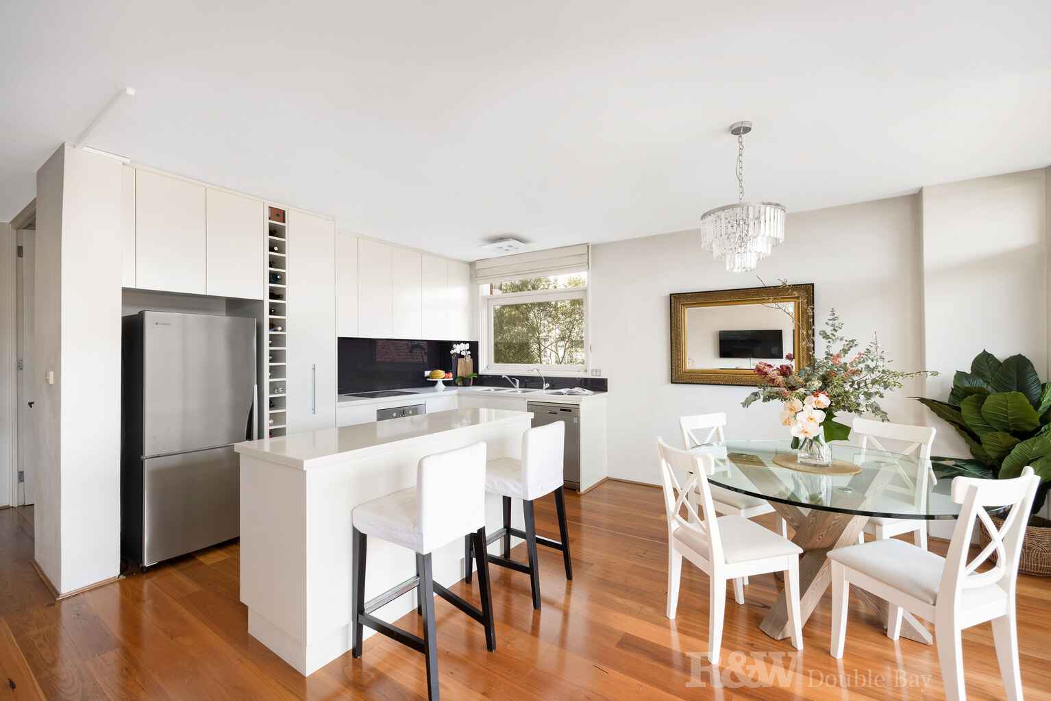 15/52 Darling Point Road Darling Point