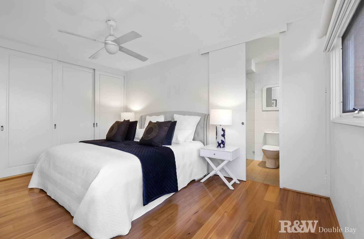 15/52 Darling Point Road Darling Point