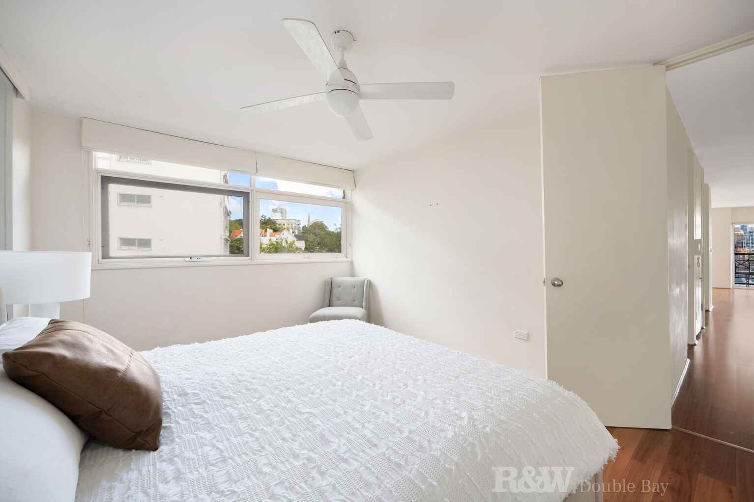 15/52 Darling Point Road Darling Point