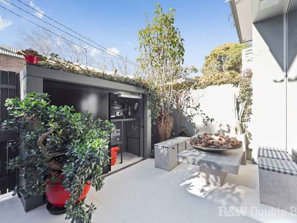 6 Roylston Lane (Access via Hampden St) Paddington