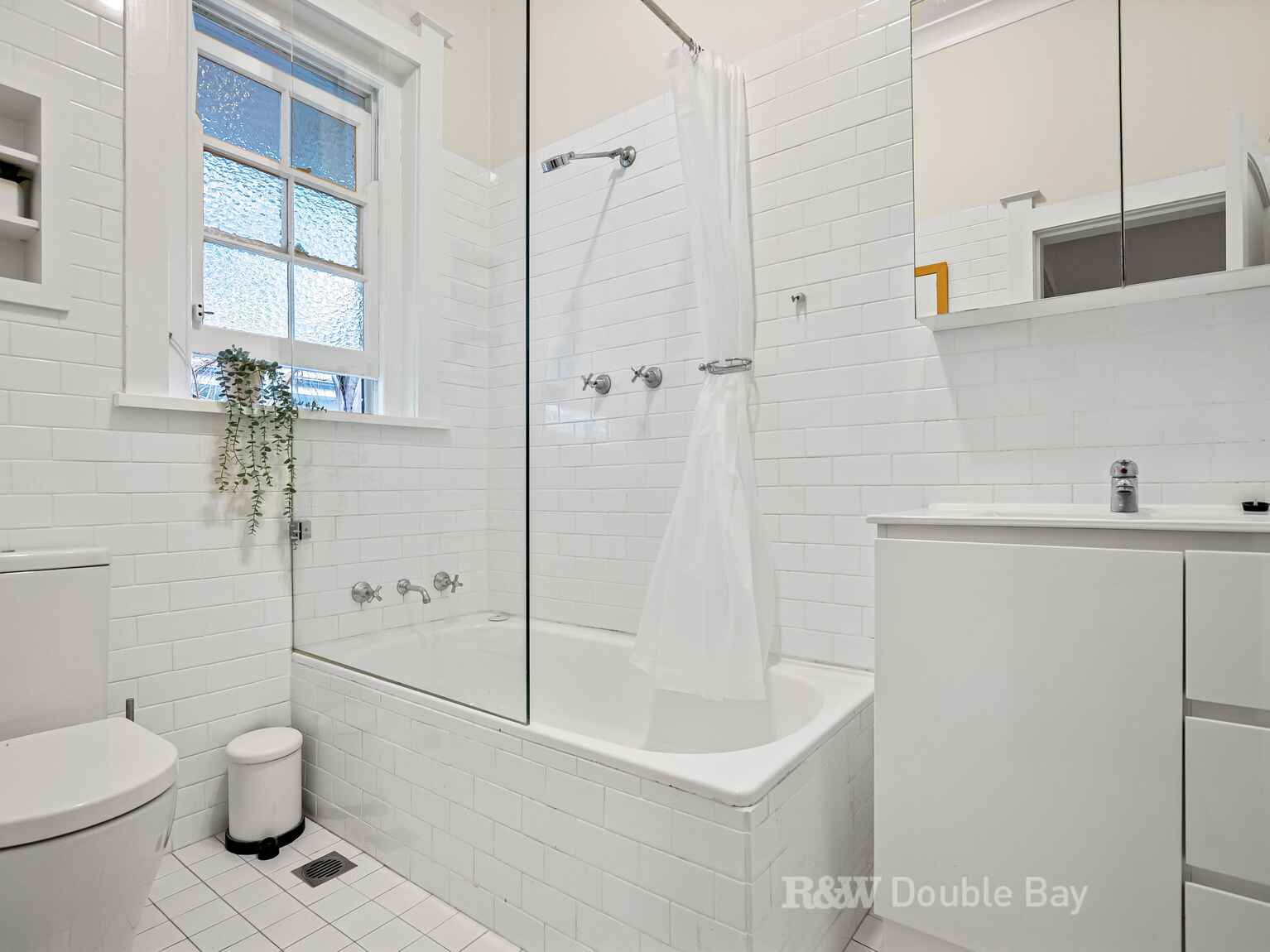 Unit For Lease 5/54b Darling Point Road Darling Point