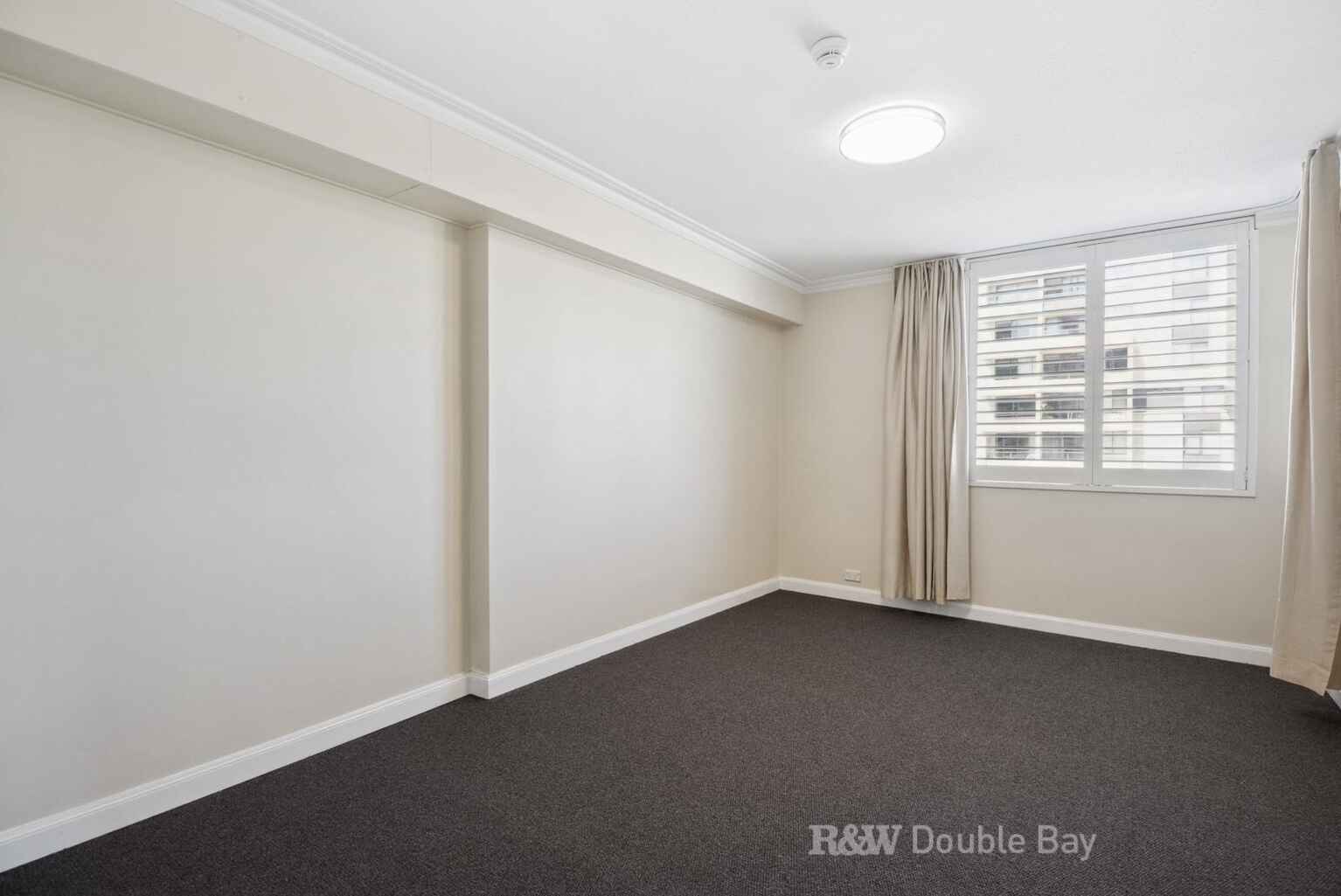  1605/73 Victoria Street  Potts Point
