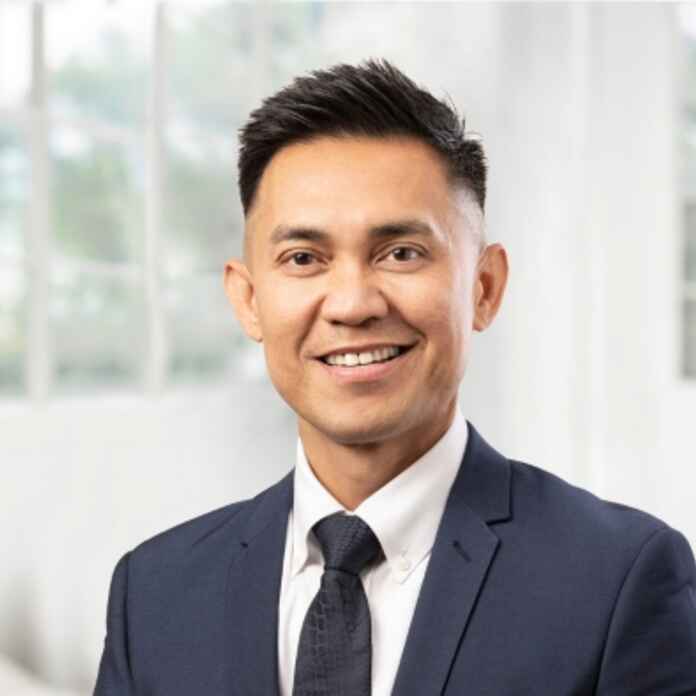 Mark Tolentino