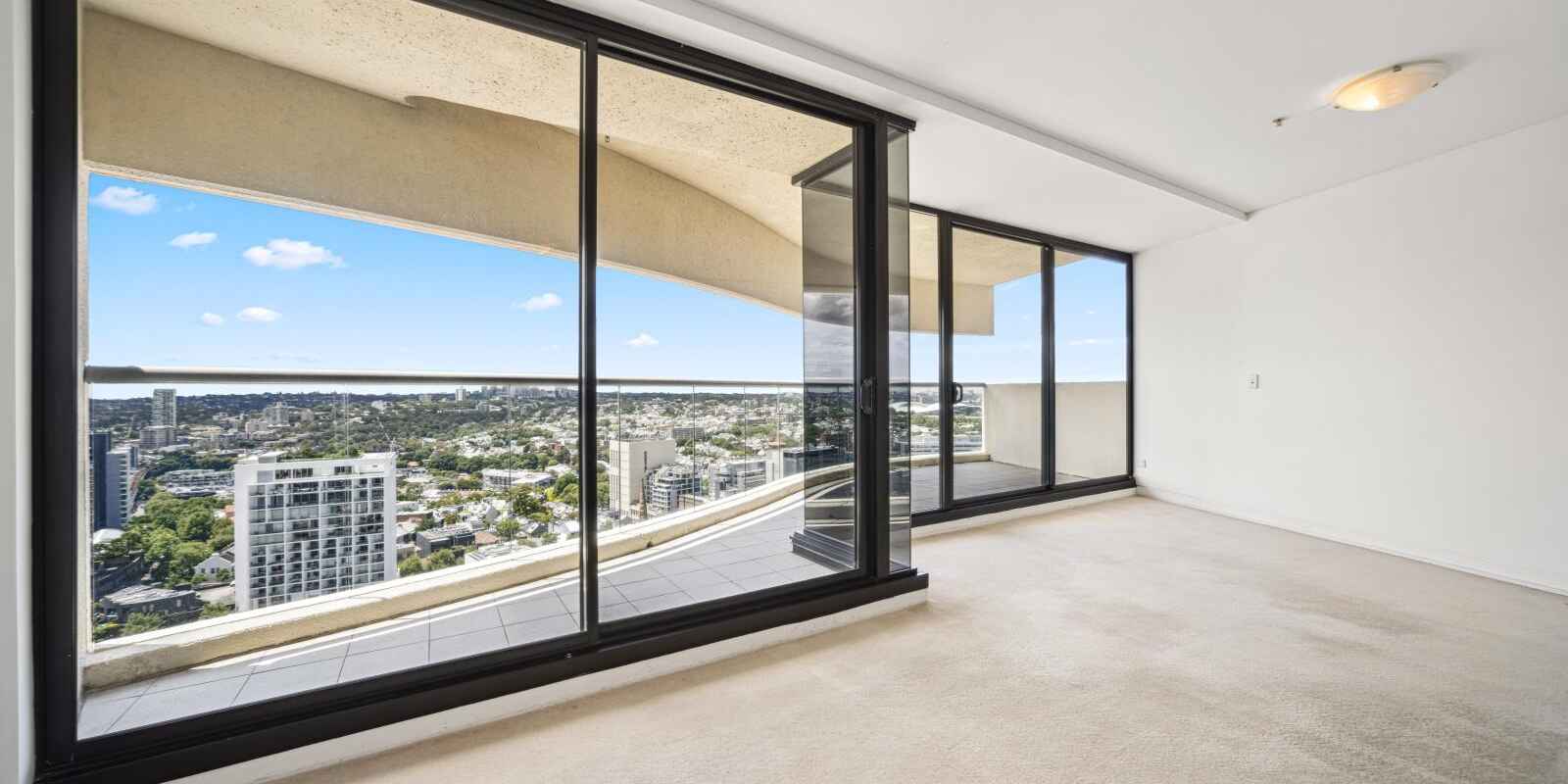 2705/184 Forbes Street Darlinghurst 2705/184 Forbes Street Darlinghurst