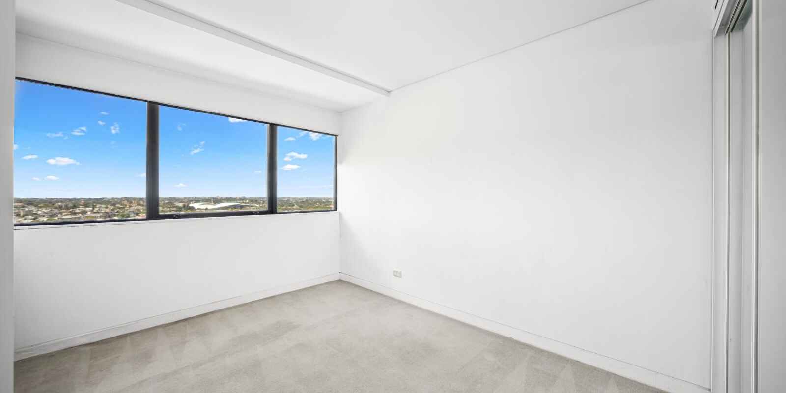 2705/184 Forbes Street Darlinghurst 2705/184 Forbes Street Darlinghurst