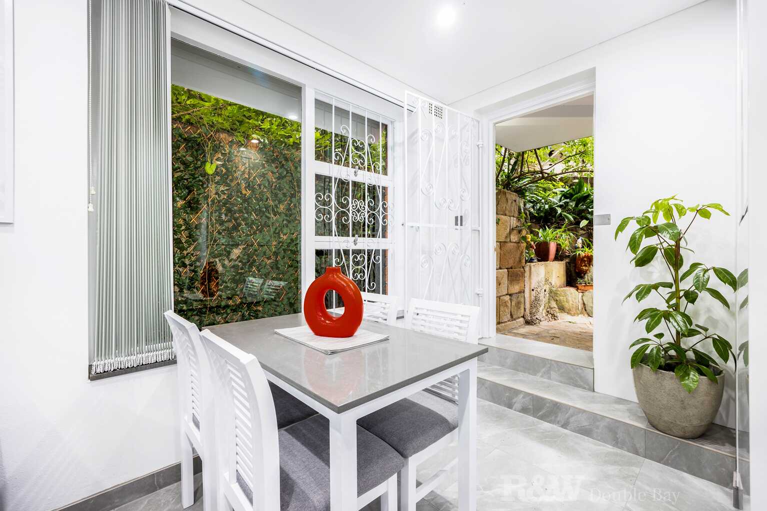 1/6 Holt Street Double Bay 1/6 Holt Street Double Bay