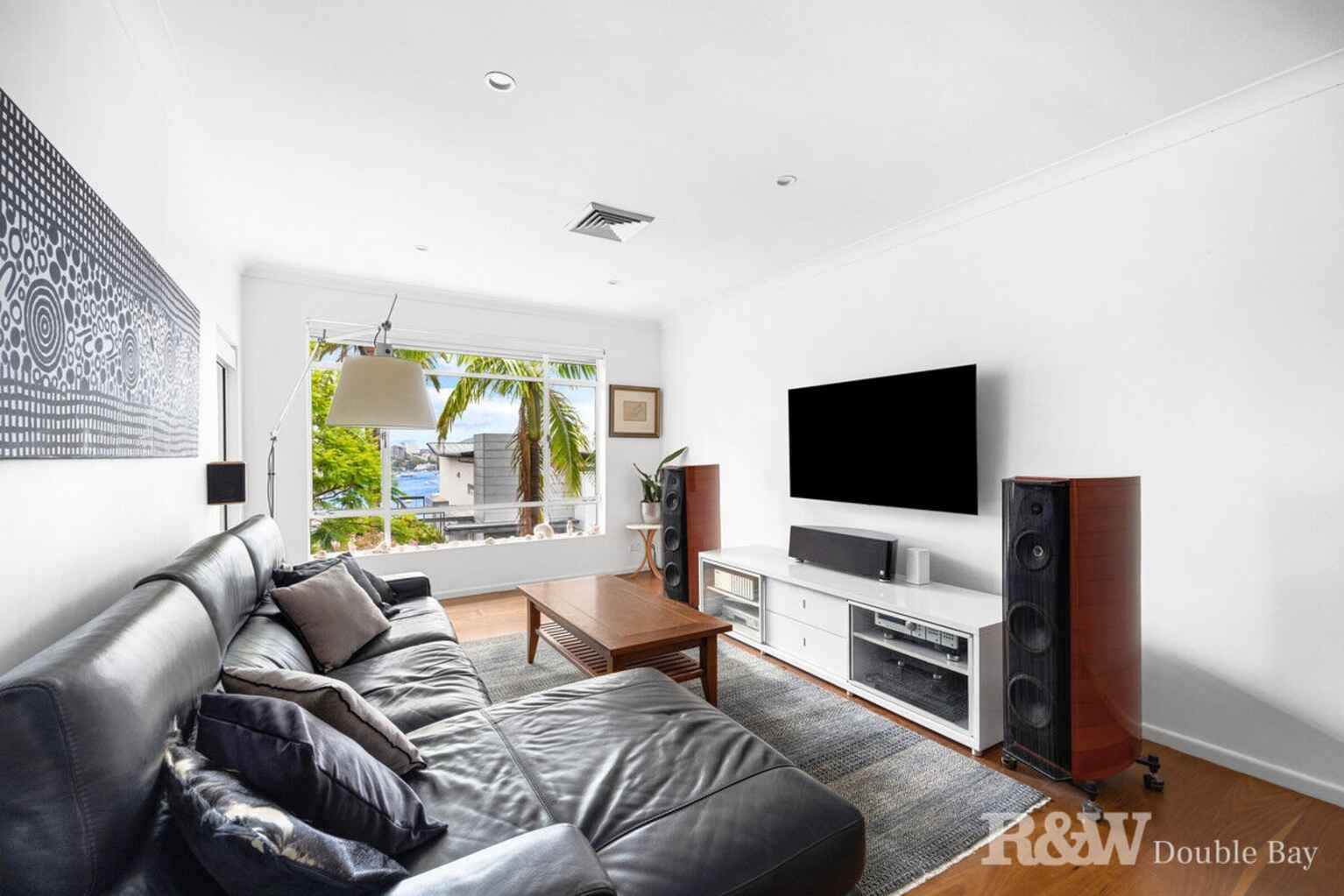 4/7 Annandale Street Darling Point