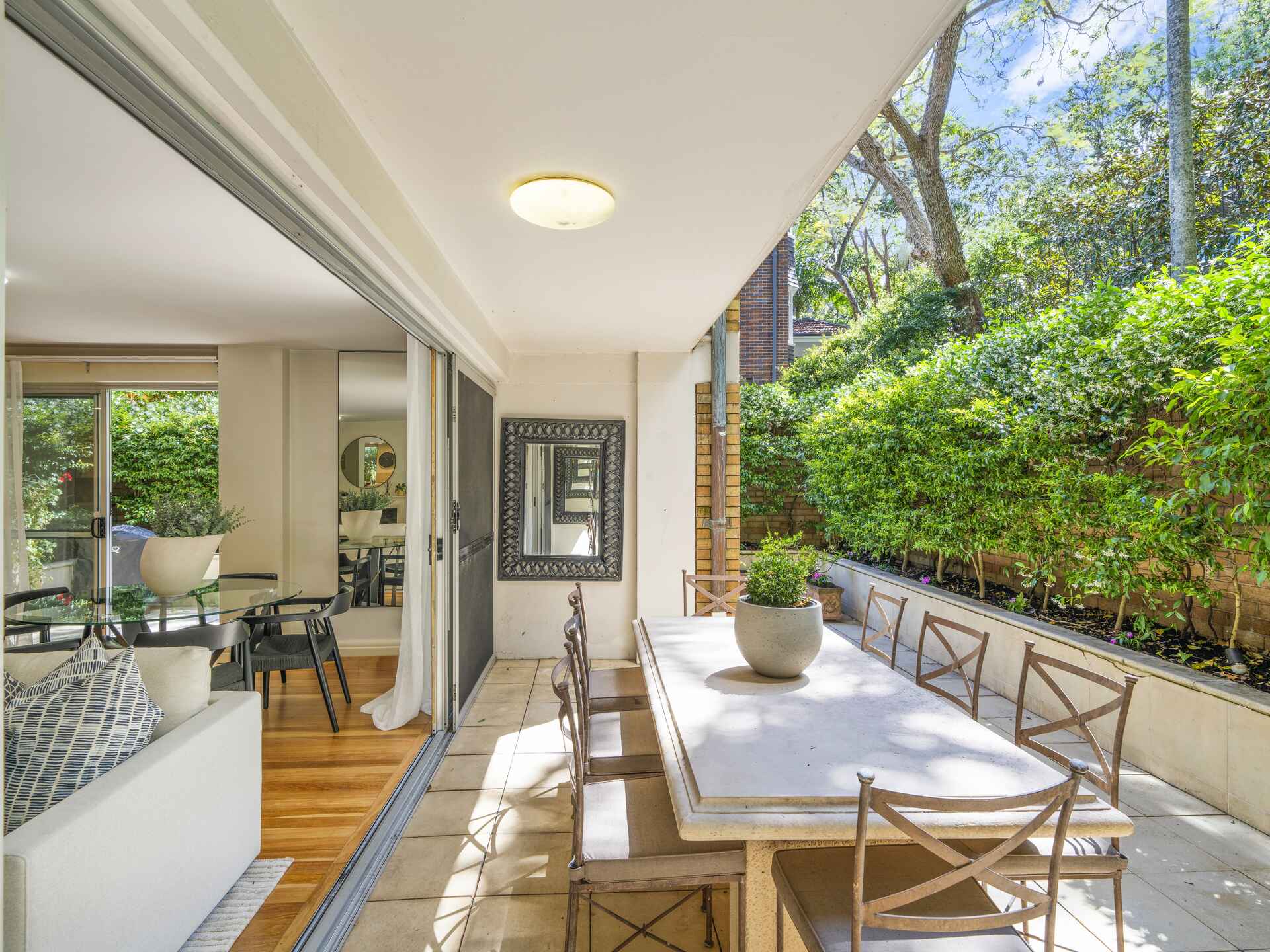 Denholm 5/54 Darling Point Road  Darling Point