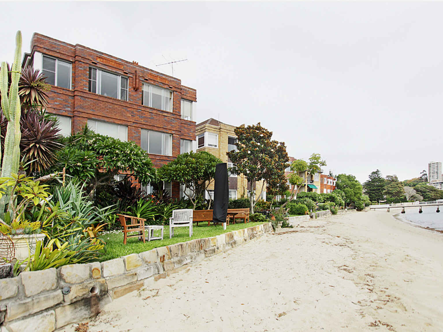8/24 Stafford Street Double Bay