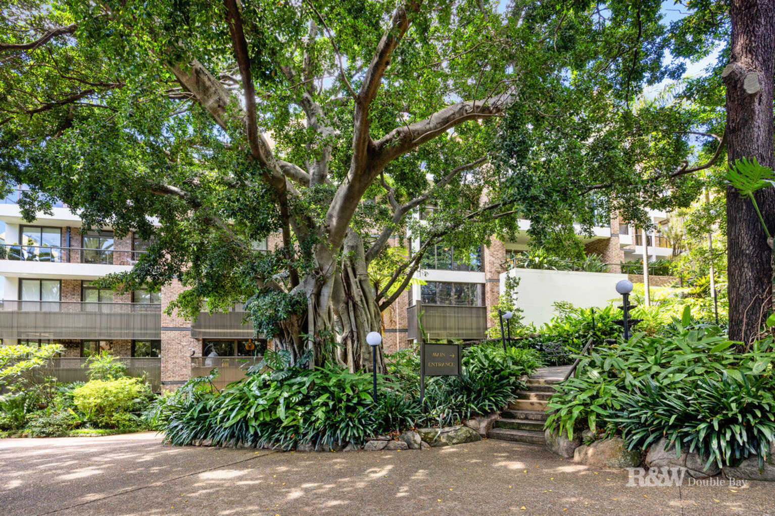 18/337 New South Head Road Double Bay