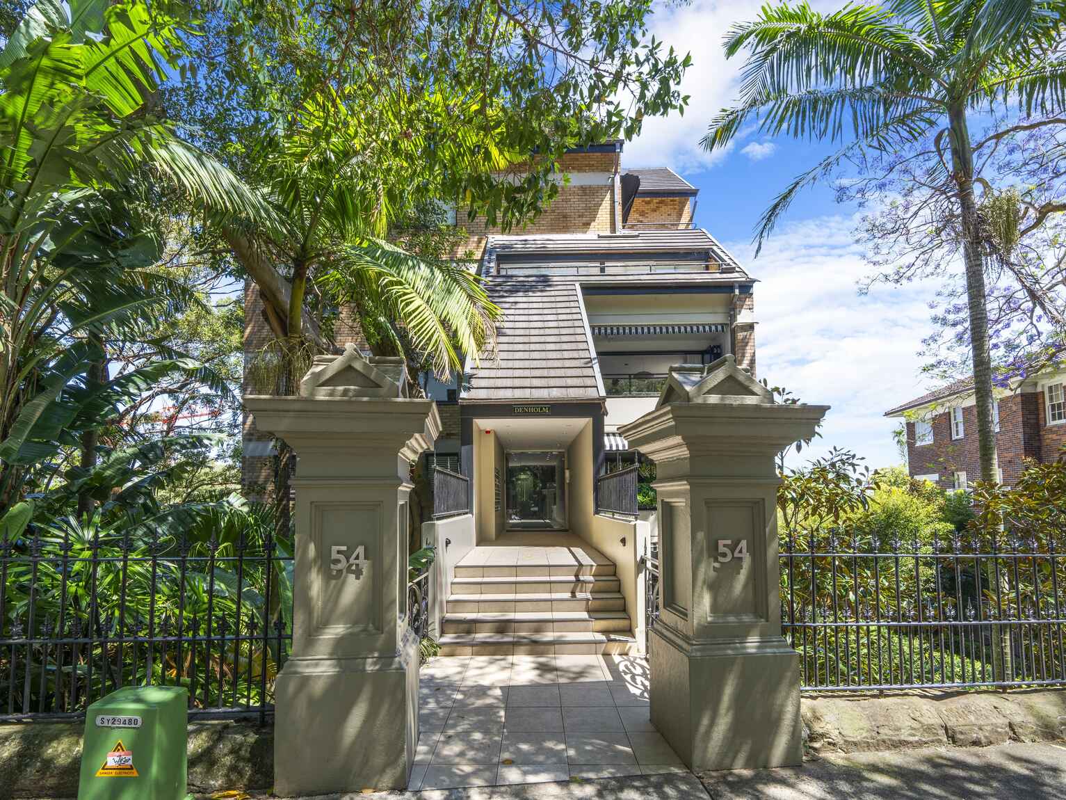 Denholm 5/54 Darling Point Road Darling Point Denholm 5/54 Darling Point Road Darling Point