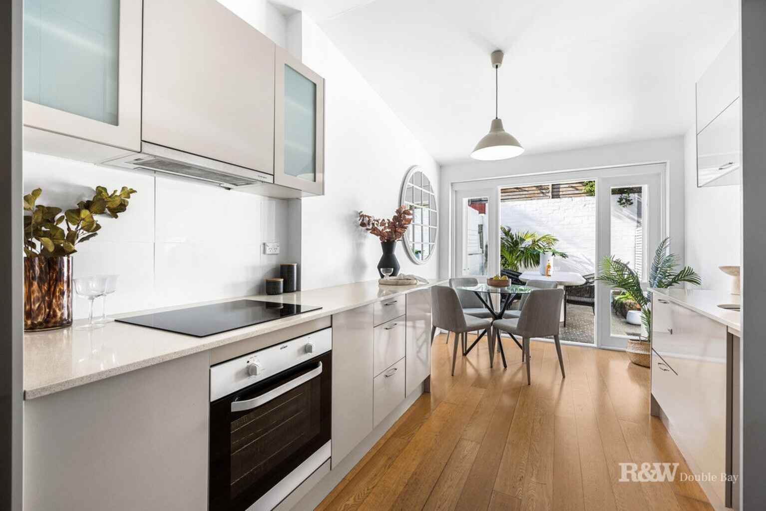 5 Elizabeth Place Paddington