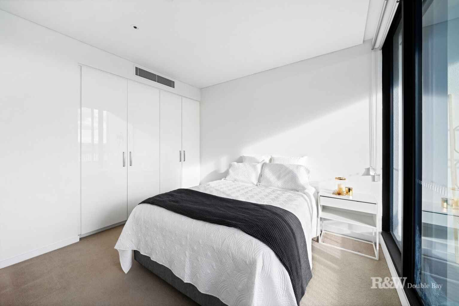 B602/20 O'Dea Avenue Waterloo