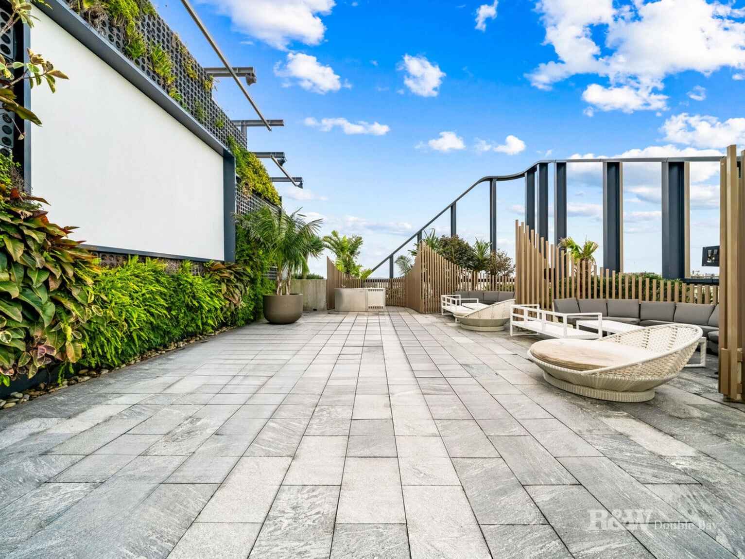 B602/20 O'Dea Avenue Waterloo