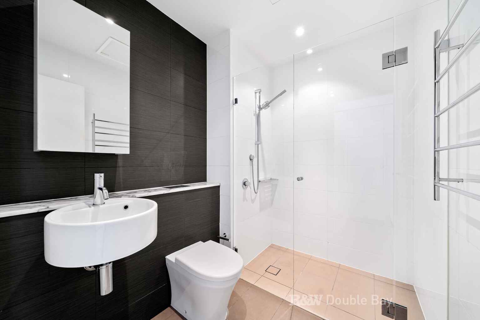 2/230 New South Head Road Edgecliff