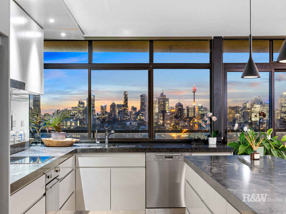 1802/180 Ocean Street Edgecliff