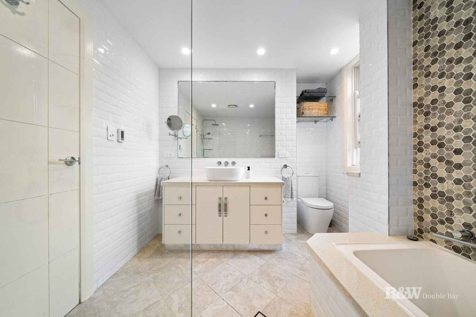 21/282 New South Head Road Double Bay