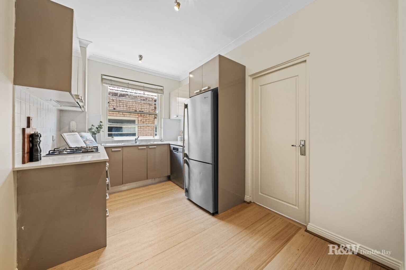 9/19 Cooper Street Double Bay