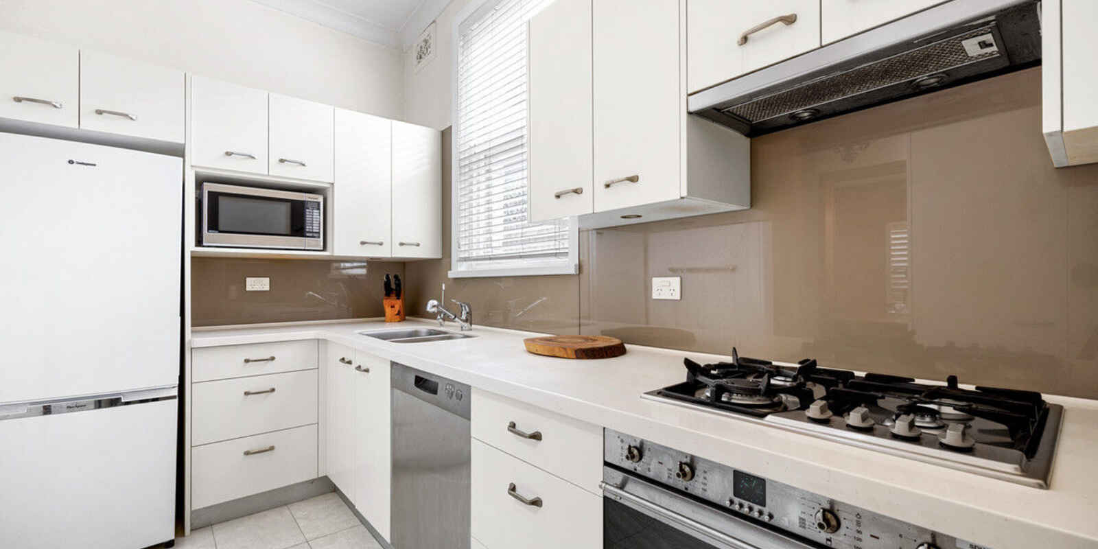 8 Roberts Street Rose Bay 8 Roberts Street Rose Bay