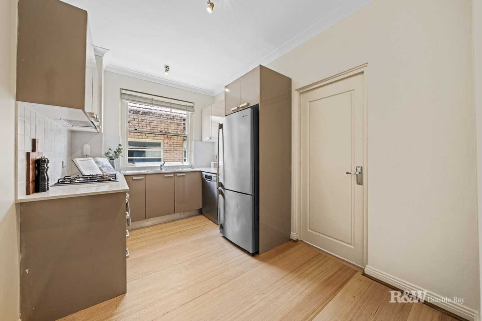 9/19 Cooper Street Double Bay