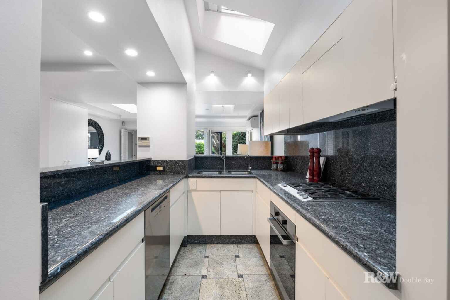 16 MacDonald Street Paddington