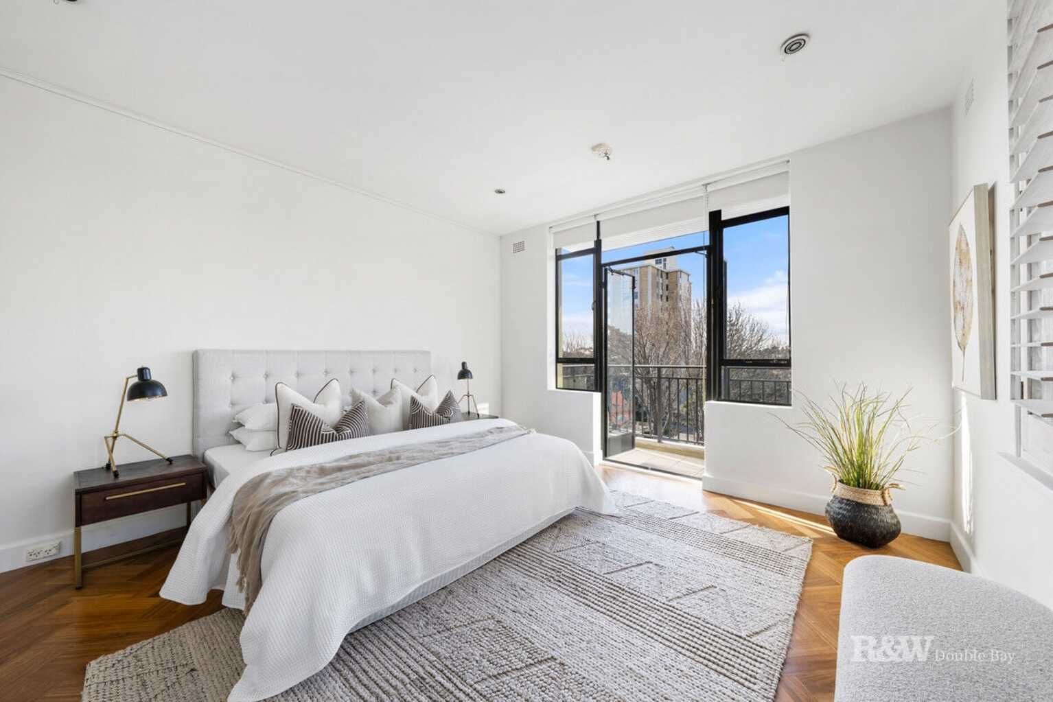 503/109 Darling Point Road Darling Point