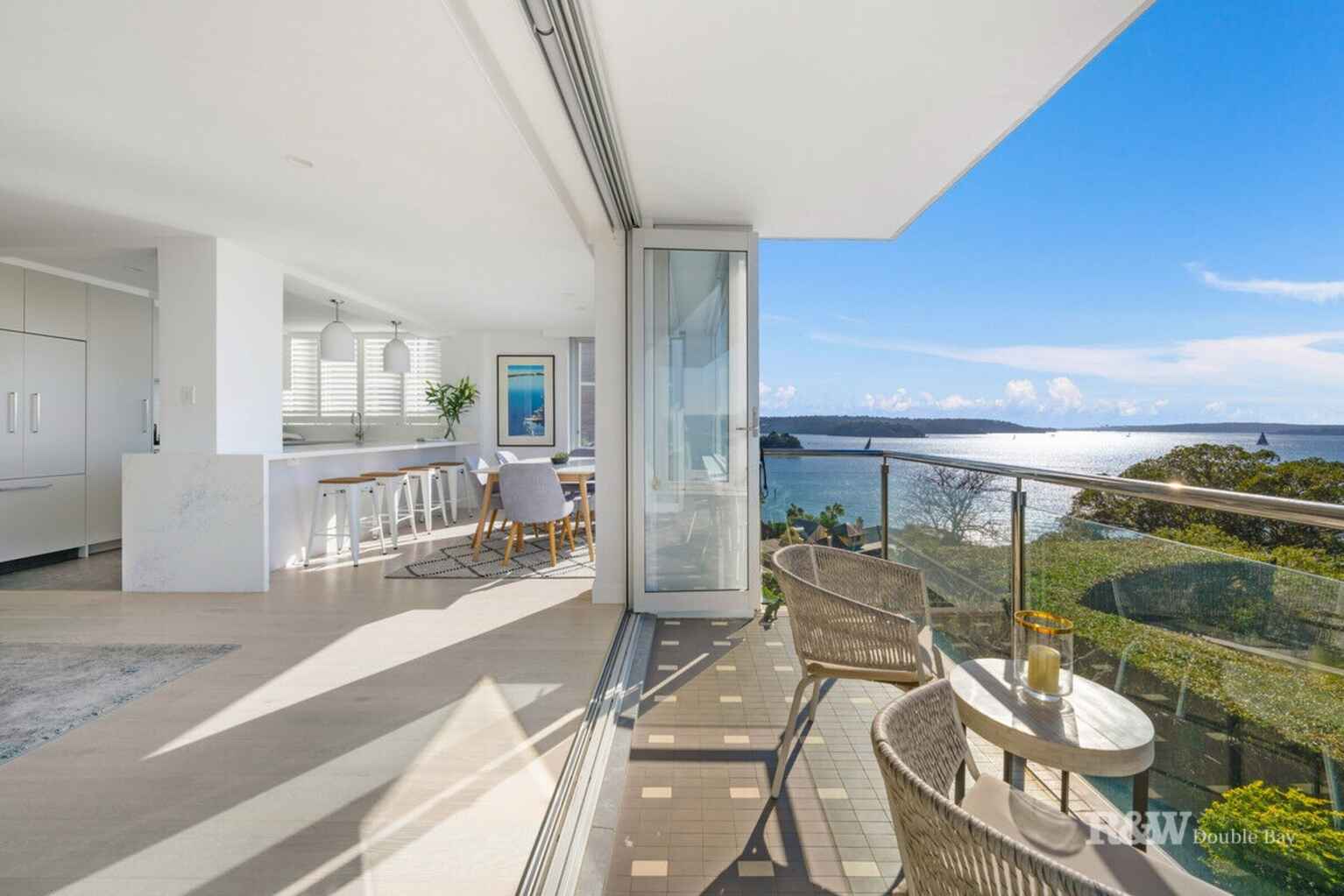 4/1 Sutherland Crescent Darling Point