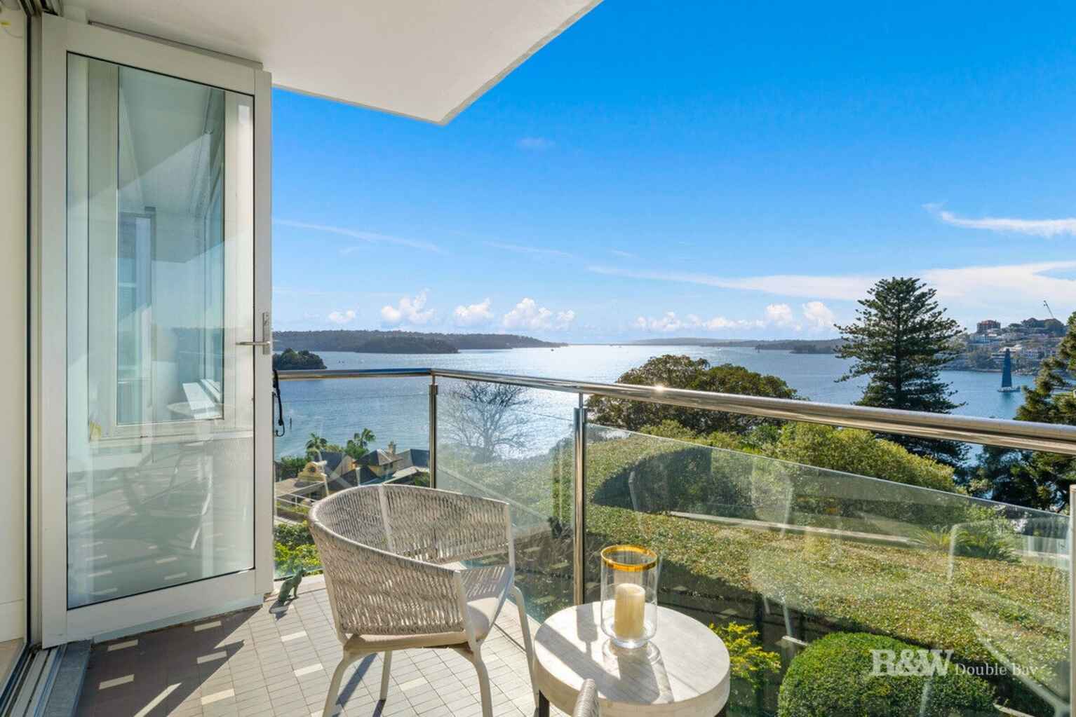 4/1 Sutherland Crescent Darling Point