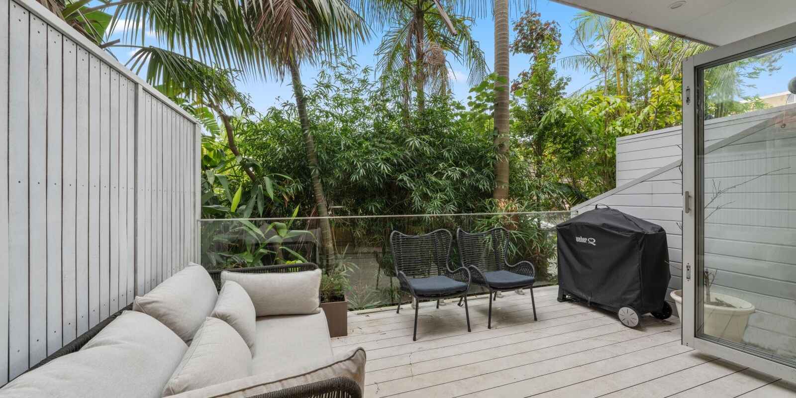 8B Castlefield Street Bondi