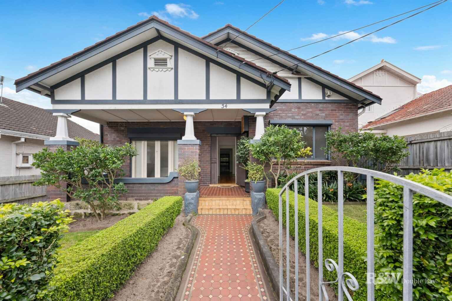 34 Allens Parade Bondi Junction