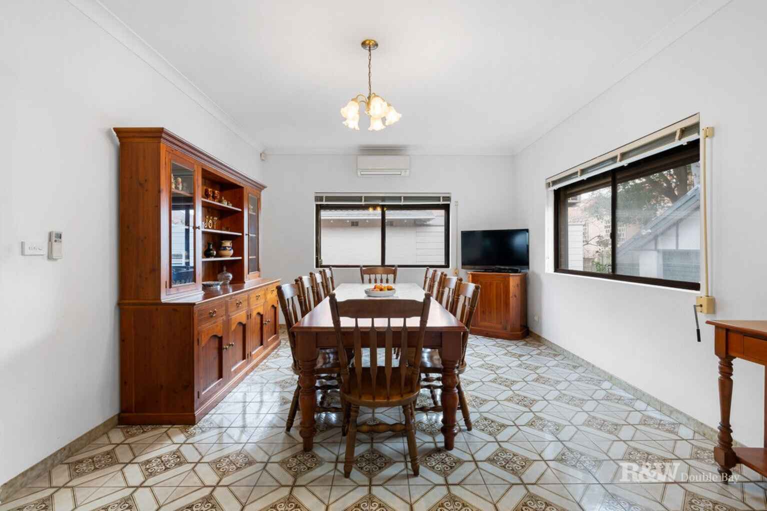 34 Allens Parade Bondi Junction