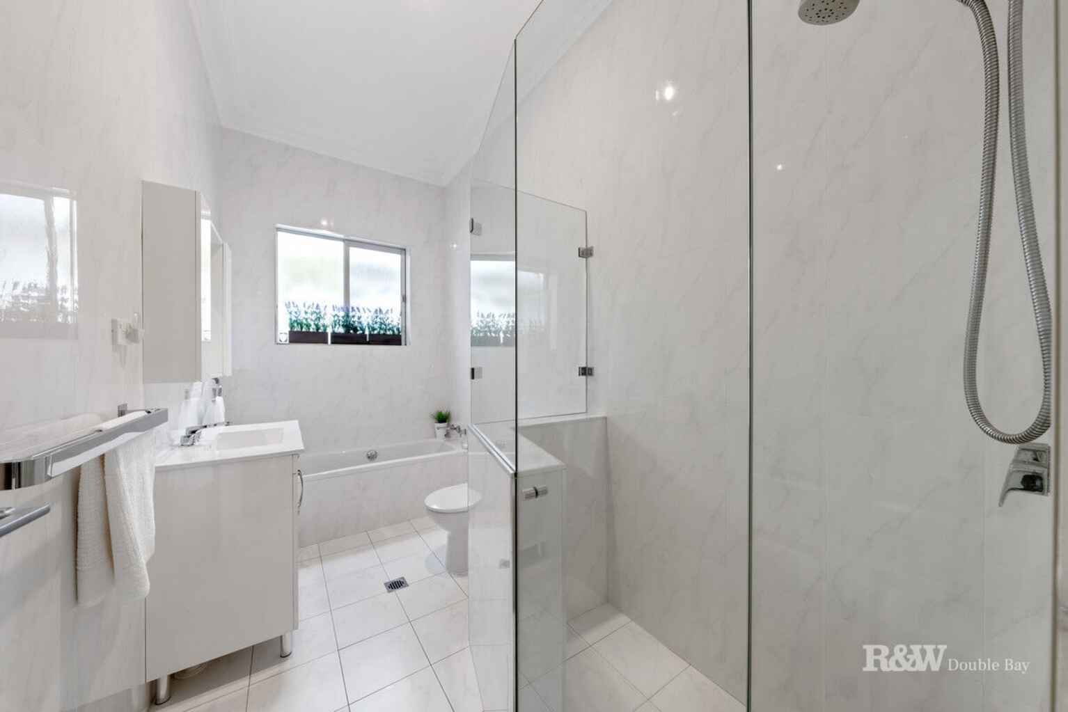 34 Allens Parade Bondi Junction