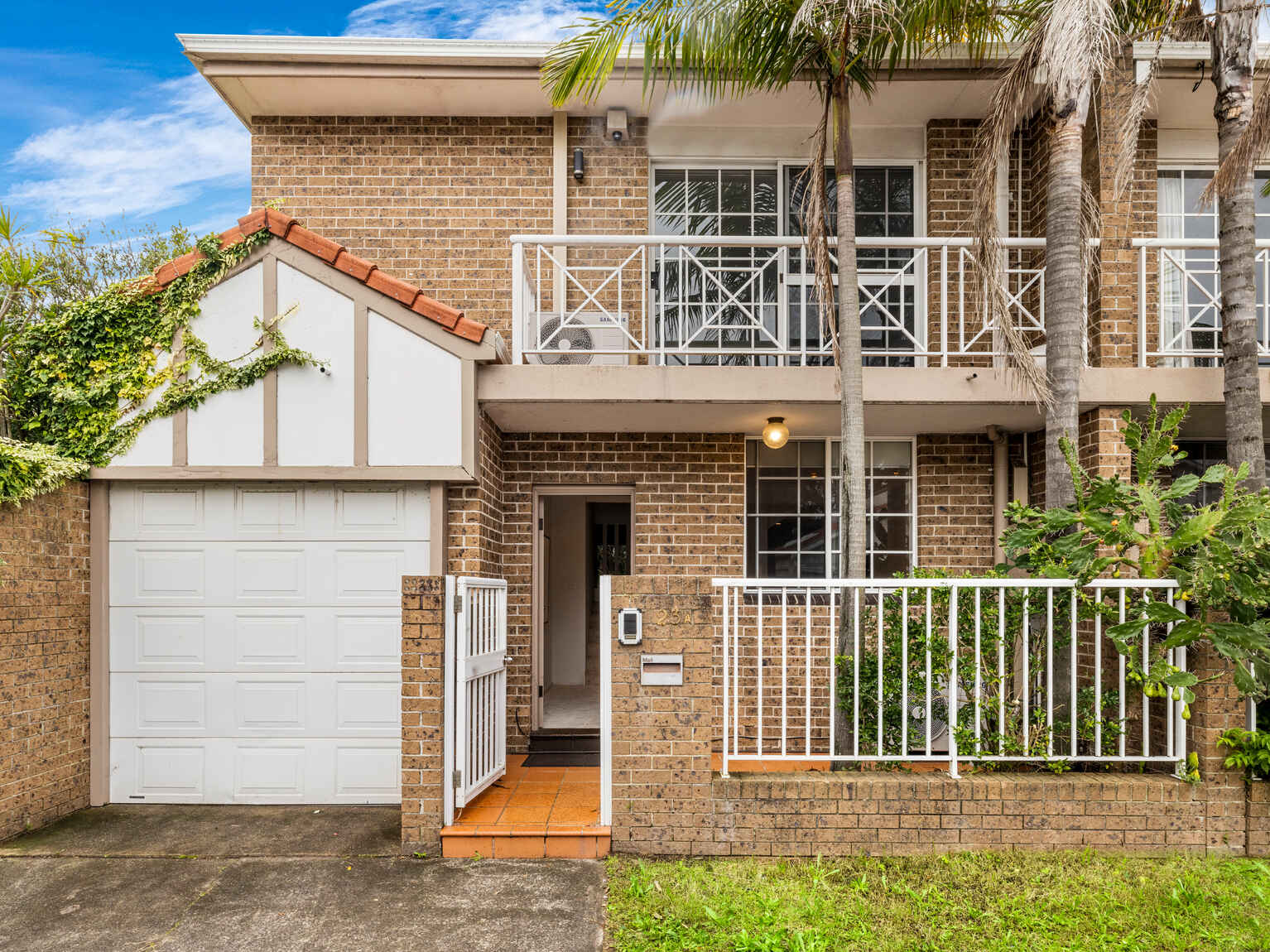 23a   Griffith Avenue North Bondi