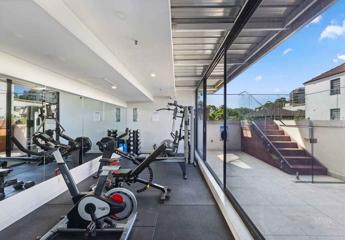 1002/85-97 New South Head Road Edgecliff