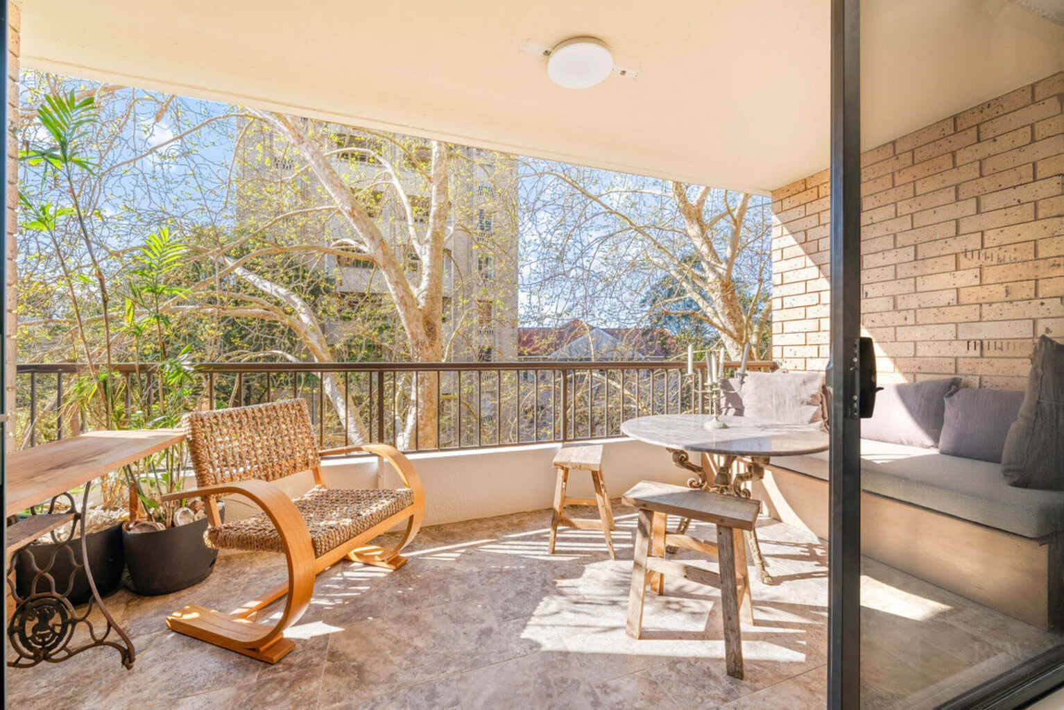 6/29-35 Roslyn Gardens Elizabeth Bay