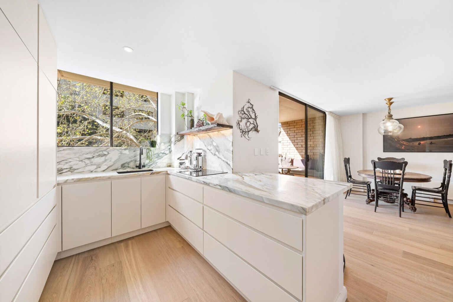 6/29-35 Roslyn Gardens Elizabeth Bay