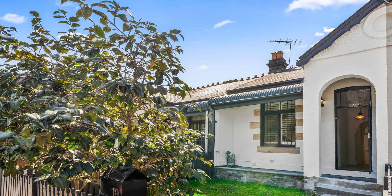 19 Randwick Street Randwick