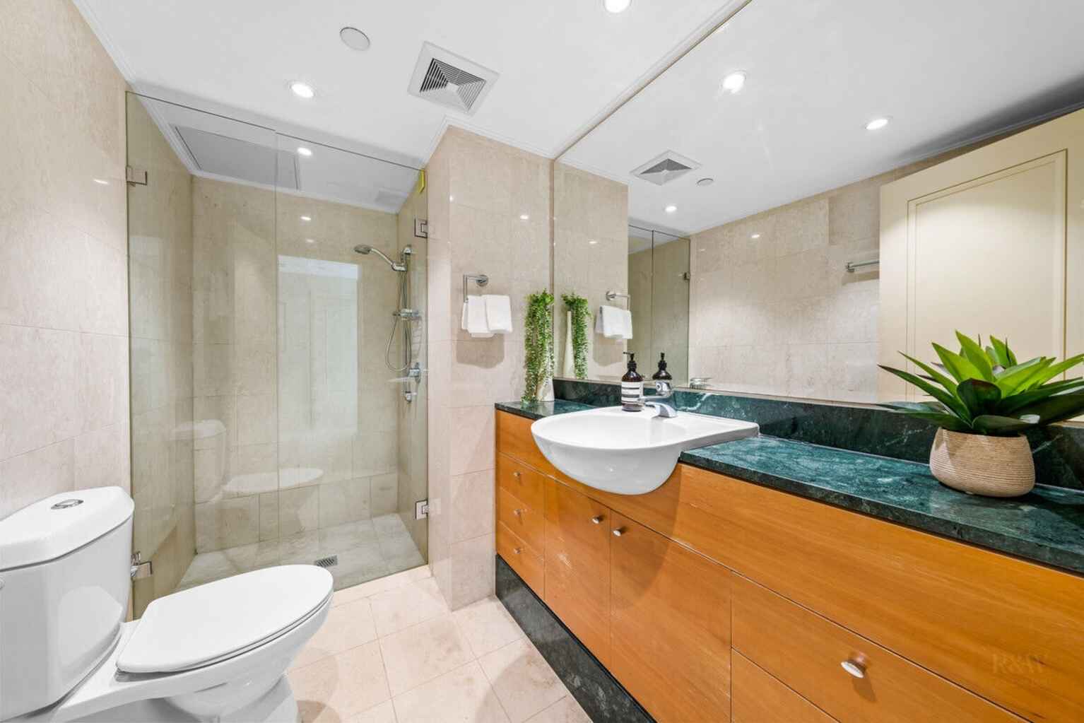 2909/68-70 Market Street Sydney 2909/68-70 Market Street Sydney